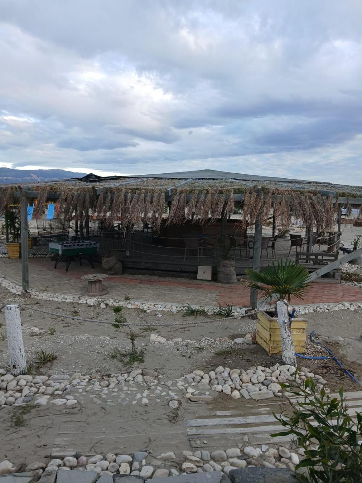 Zulu Beach Tenda Vlore Luaran gambar