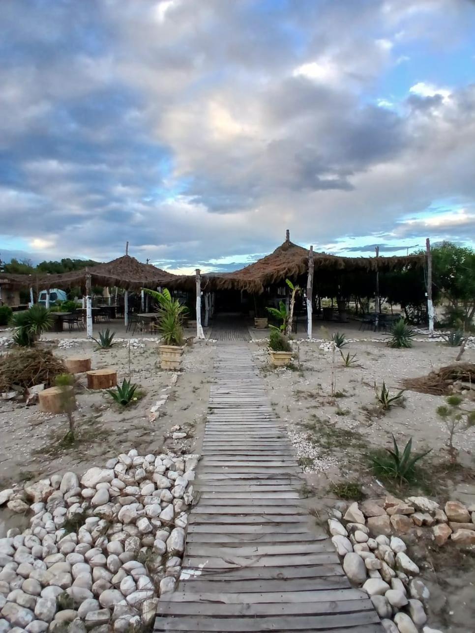 Zulu Beach Tenda Vlore Luaran gambar